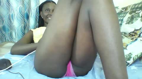 Yvonne online show from August 13, 11:13 am