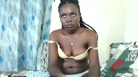 Yvonne online show from August 14, 12:31 pm