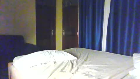 afrilola online show from July 3, 8:44 pm
