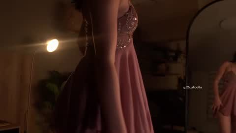 Emma online show from August 13, 11:30 pm