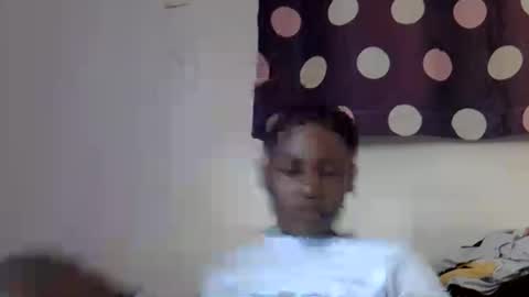 afronubians_ online show from August 13, 6:44 pm