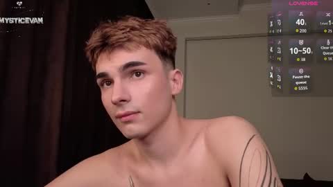 Evan online show from August 7, 6:41 pm