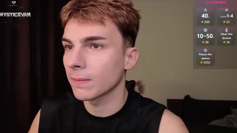 Evan online show from August 15, 9:52 pm
