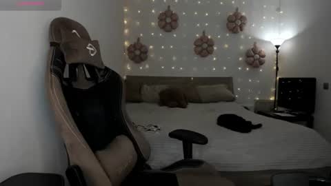 Eva online show from July 23, 7:33 am