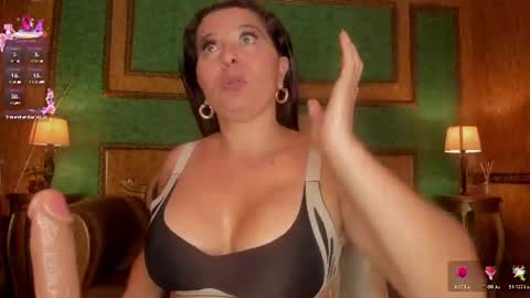 Agata online show from August 12, 2:52 pm