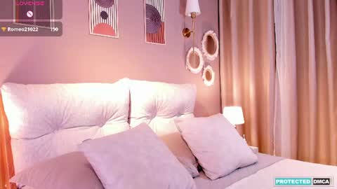 Agata Lauret online show from August 12, 3:53 am
