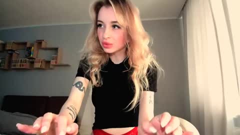 Arina online show from May 16, 1:22 pm
