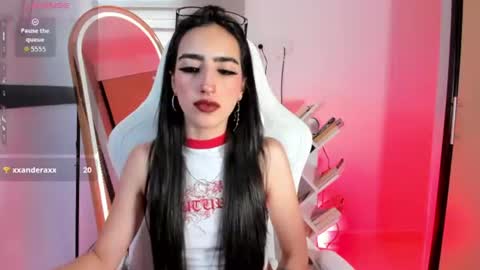 agathablair4 online show from July 30, 4:47 pm