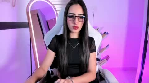 agathablair4 online show from August 7, 6:19 pm