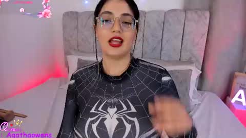 Agatha Owens online show from August 7, 3:39 am