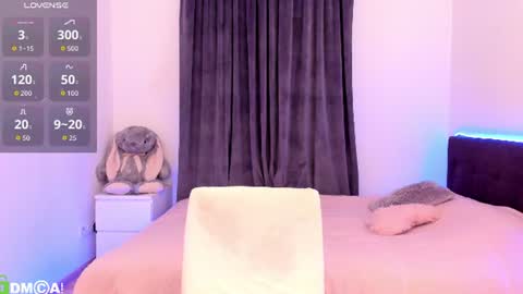 Polly online show from August 7, 3:45 pm