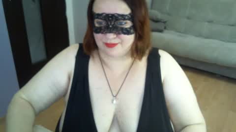 AgilaMipo online show from August 12, 5:32 am