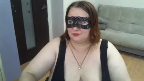 AgilaMipo online show from August 12, 6:38 am
