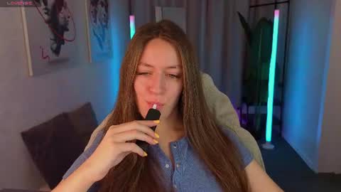 agnes wells online show from August 11, 1:07 am