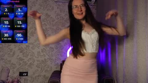 Agnes online show from March 31, 9:12 pm