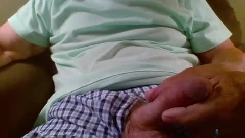 aguynrkfrd online show from July 13, 10:00 am