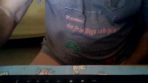 ahmole online show from July 25, 8:29 am