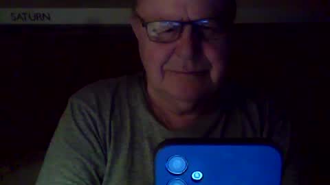 ahmole online show from August 10, 1:29 am
