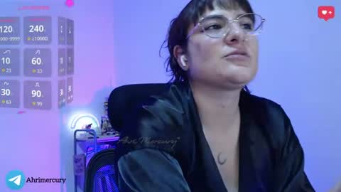 Ahriana Bluff online show from September 11, 1:49 am