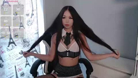 Ahri online show from August 10, 6:48 am