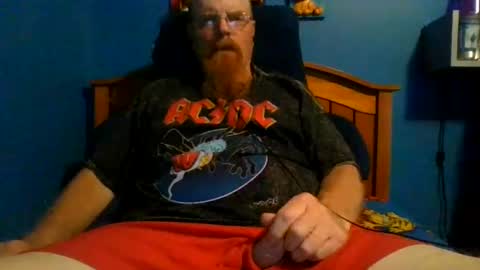 hrnycummer online show from August 16, 6:17 am