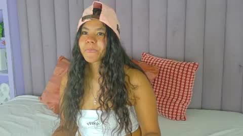 AHSLY online show from August 3, 7:43 pm