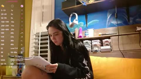 Kat online show from April 23, 6:06 am