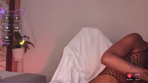 Ahvi Ebony online show from August 2, 1:29 pm