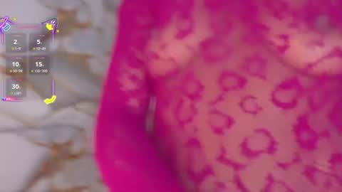 Ahvi Ebony online show from August 7, 4:18 pm