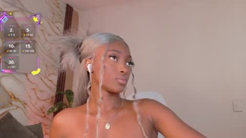 Ahvi Ebony online show from August 8, 4:29 pm