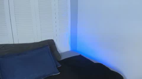 aikoo__1 online show from August 5, 5:22 pm