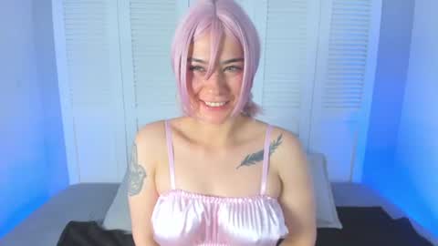 aikoo__1 online show from August 8, 5:35 pm