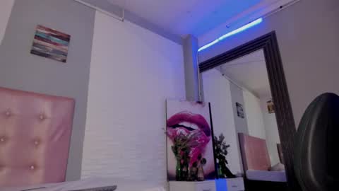 aileenkeys online show from August 8, 11:43 am