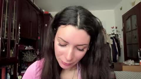 Lilu online show from July 14, 8:07 am