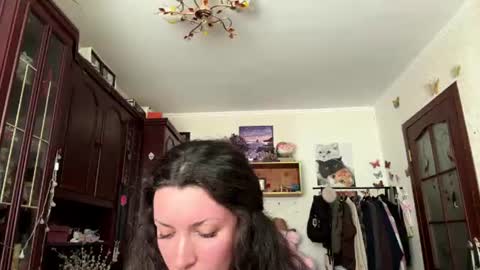 Lilu online show from July 15, 10:16 am