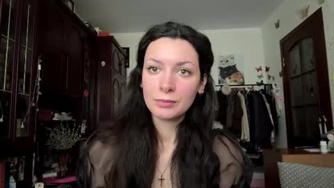 Lilu online show from July 16, 8:04 am