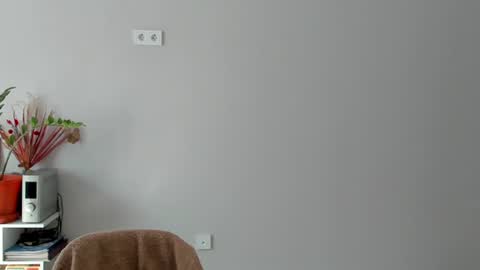 ailey_chao online show from August 16, 3:21 am