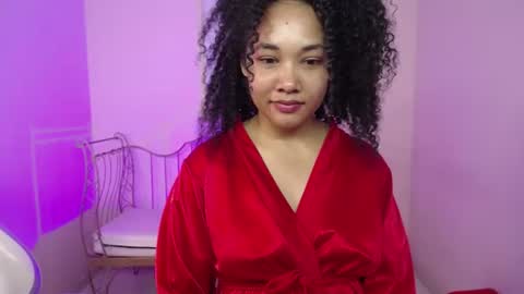 ailyn_lovee online show from July 19, 2:41 pm