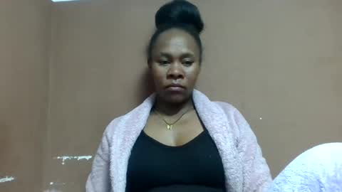 aimee982179 online show from August 11, 9:33 am
