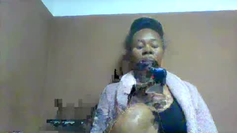 aimee982179 online show from August 11, 5:48 pm