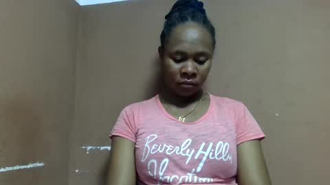 aimee982179 online show from August 13, 3:42 am