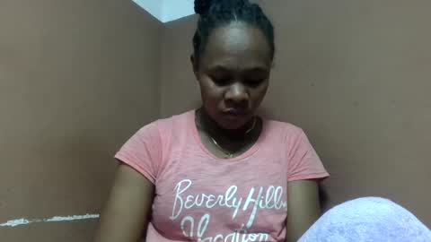 aimee982179 online show from August 13, 8:06 am