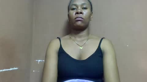 aimee982179 online show from August 14, 4:16 am