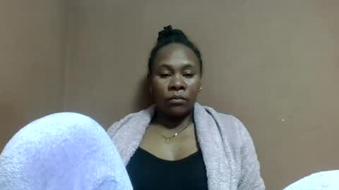 aimee982179 online show from August 15, 6:28 am