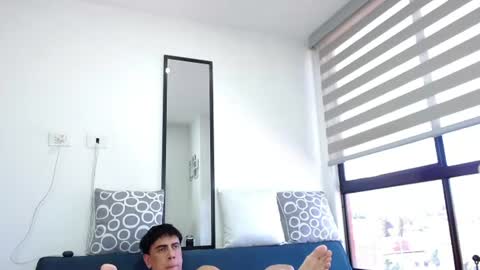 IAN online show from August 2, 8:05 pm