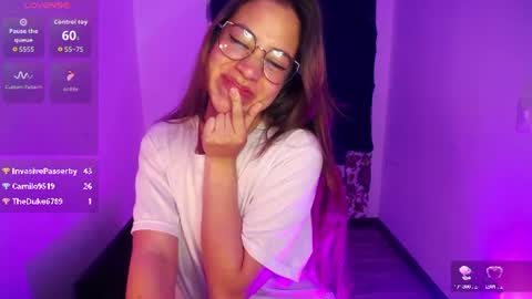 Airi piercee  online show from July 29, 1:12 am