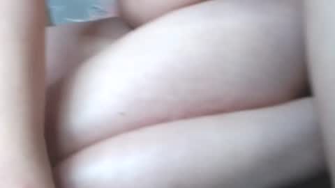 airia_bloom online show from August 10, 4:19 pm