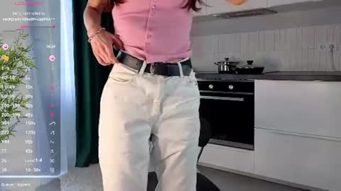 Aisha online show from August 13, 12:41 pm
