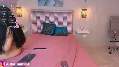 aisha_sakina online show from March 20, 1:09 am
