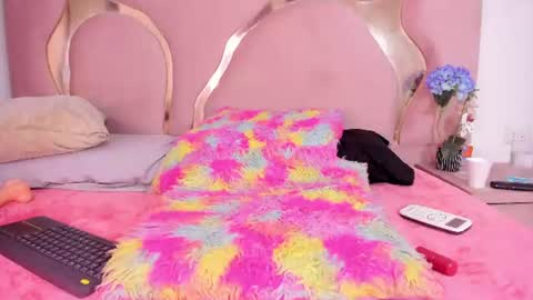 aisha_violeht online show from August 6, 3:11 pm